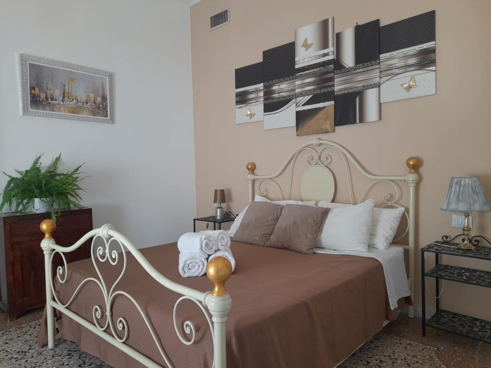 Casa Roma Affittacamere ภายนอก รูปภาพ
